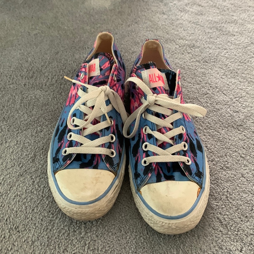 Tie Dye Converse